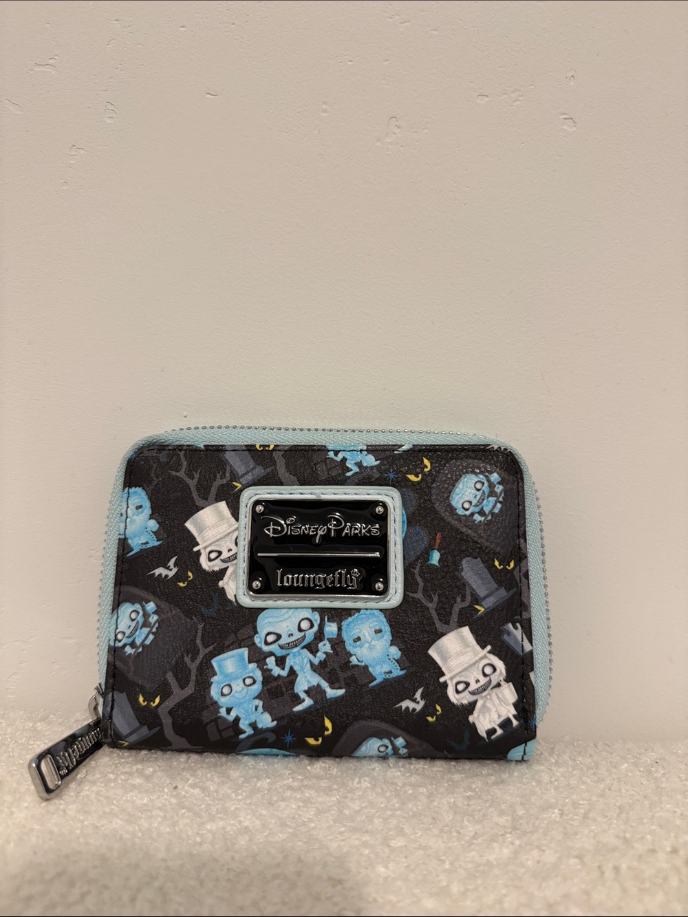 Disney Parks Loungefly Haunted Mansion Madame Leota Zip Wallet